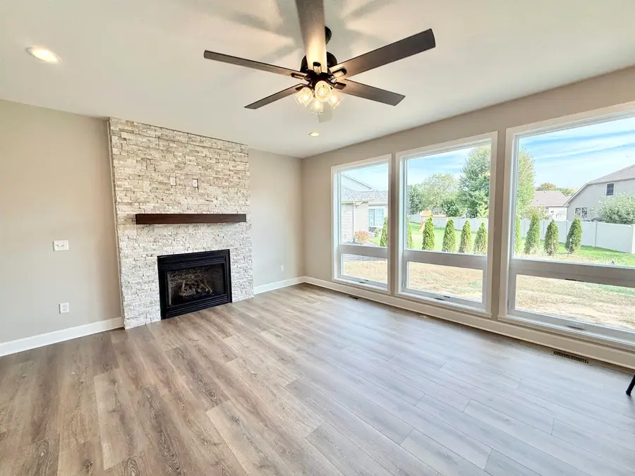 12227 Joncey Drive, Roscoe, IL 61073 - Image #3