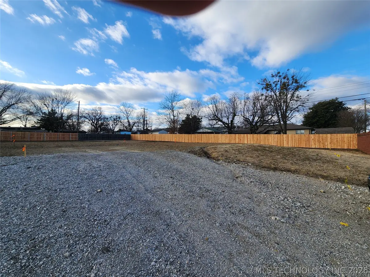 1400 Mabelle Drive, Sapulpa, OK 74066 - #1