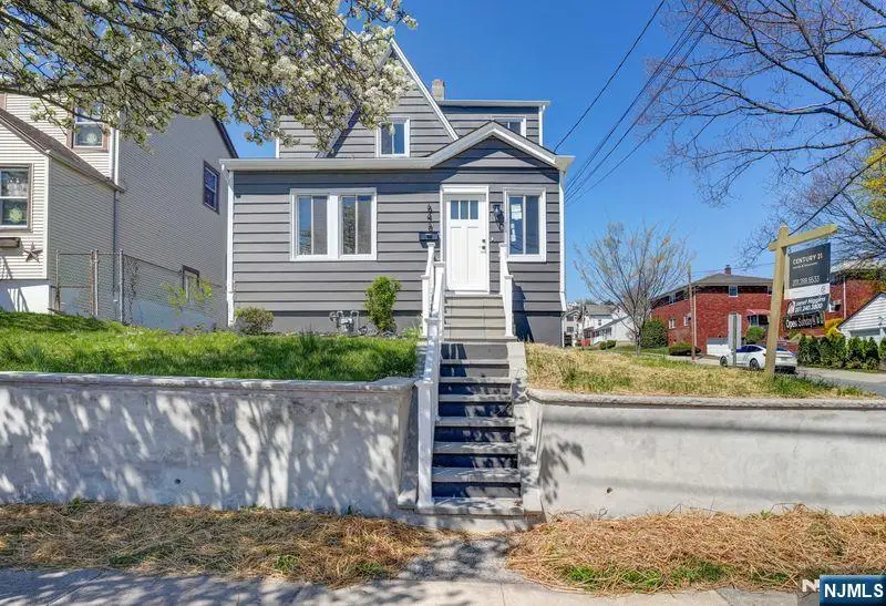 648 9th Street, Carlstadt, NJ 07072 - #1