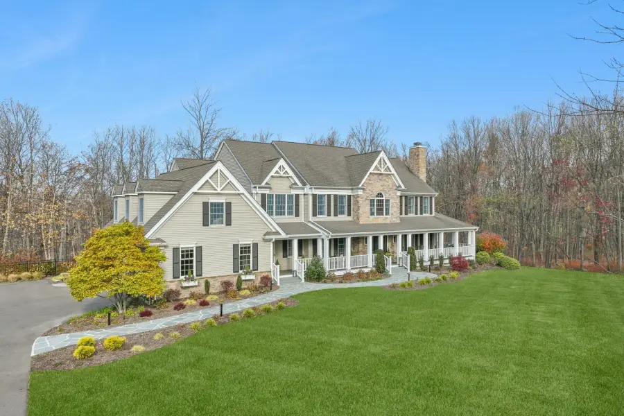 36 W Springtown Rd, Washington, NJ 07853 - #2