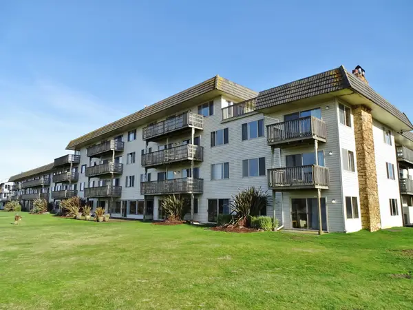 615 Ocean Shores Boulevard Nw #308, Ocean Shores, WA 98569