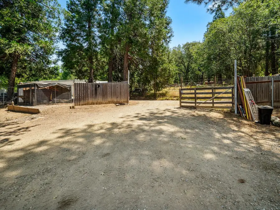 4872 Squaw Hallow Ct, Placerville, CA 95667 - #3