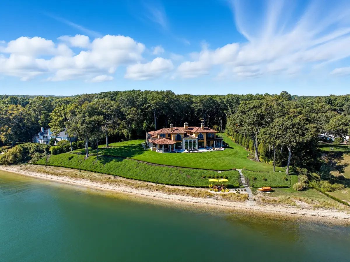5 Bouton Point Road, Lloyd Harbor, NY 11743 - #1