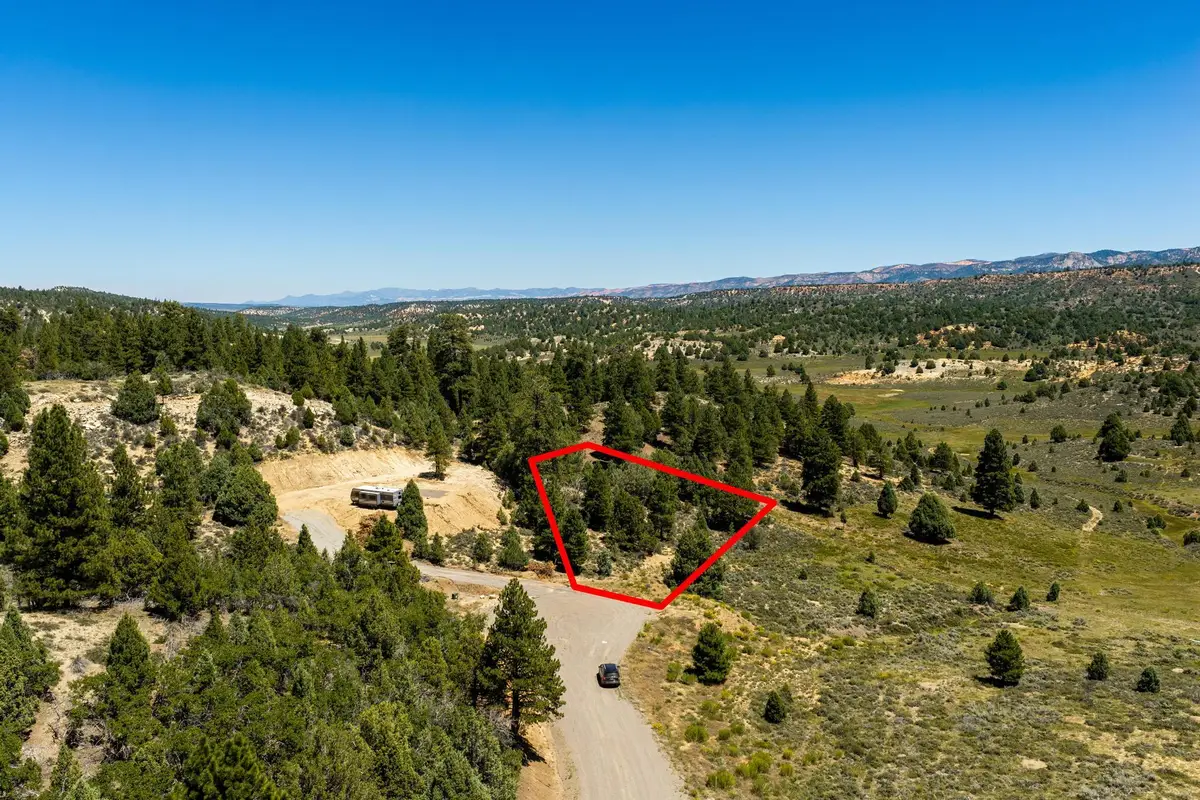 2650 N Carter Circle, Alton, UT 84710 - #1