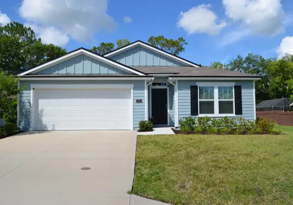 35 Putter Drive, Palm Coast, FL 32164