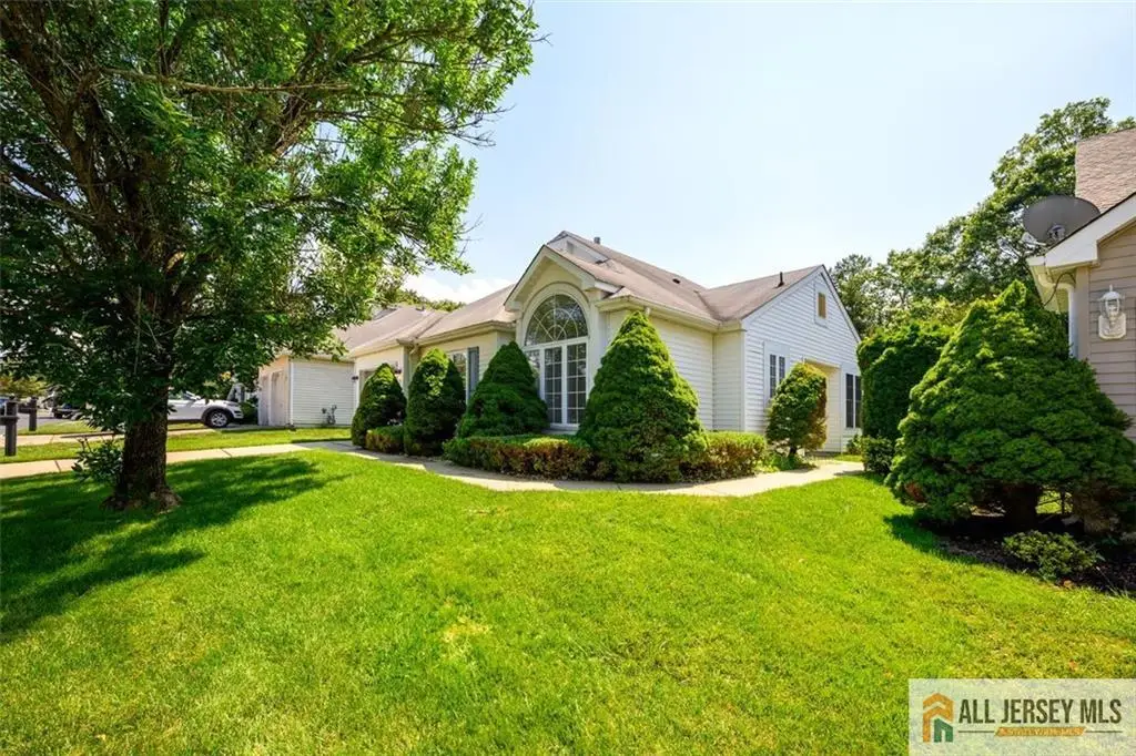 4 Penny Ln, Jackson, NJ 08527 - Image #1