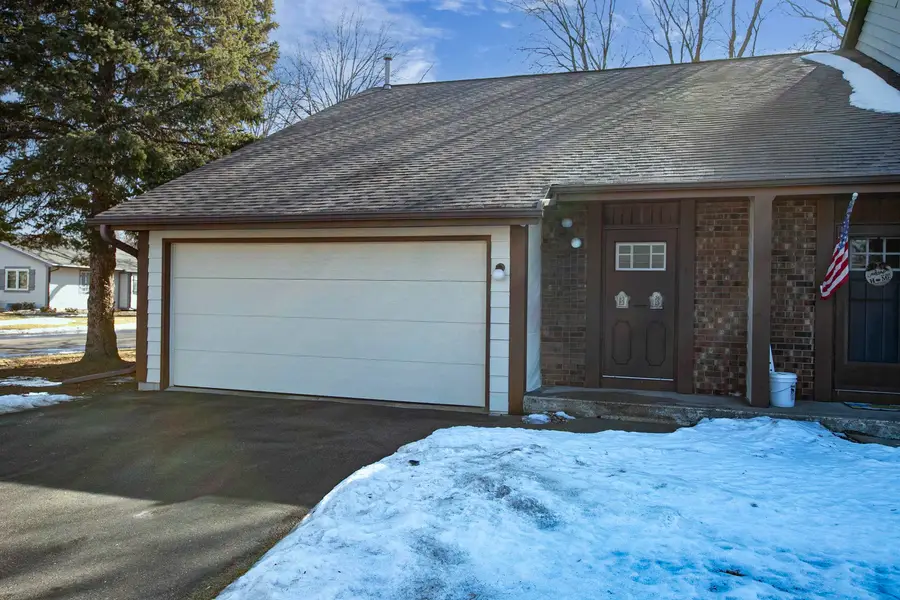 2895 W 4TH STREET, Appleton, WI 54914 - #2