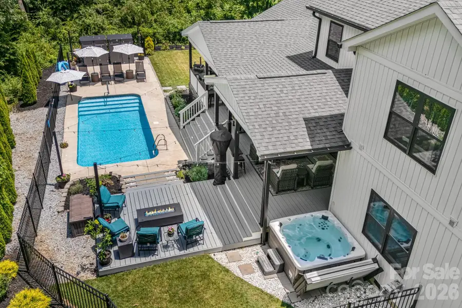 67 Apple Meadow Court, Hendersonville, NC 28739 - #2