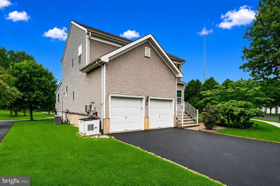 83 Fountayne Ln, Lawrence, NJ 08648 - #3