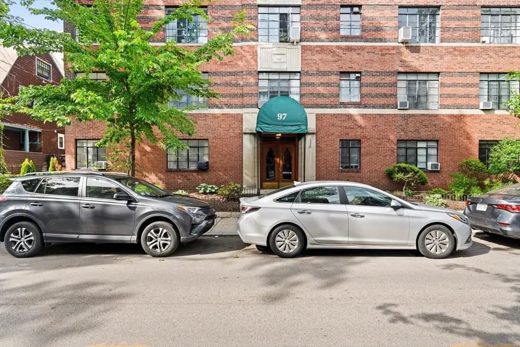 97 Strathmore Rd #4, Boston, MA 02135 - Image #1