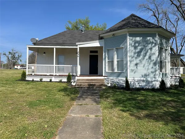 406 Creek Avenue, Fort Gibson, OK 74434