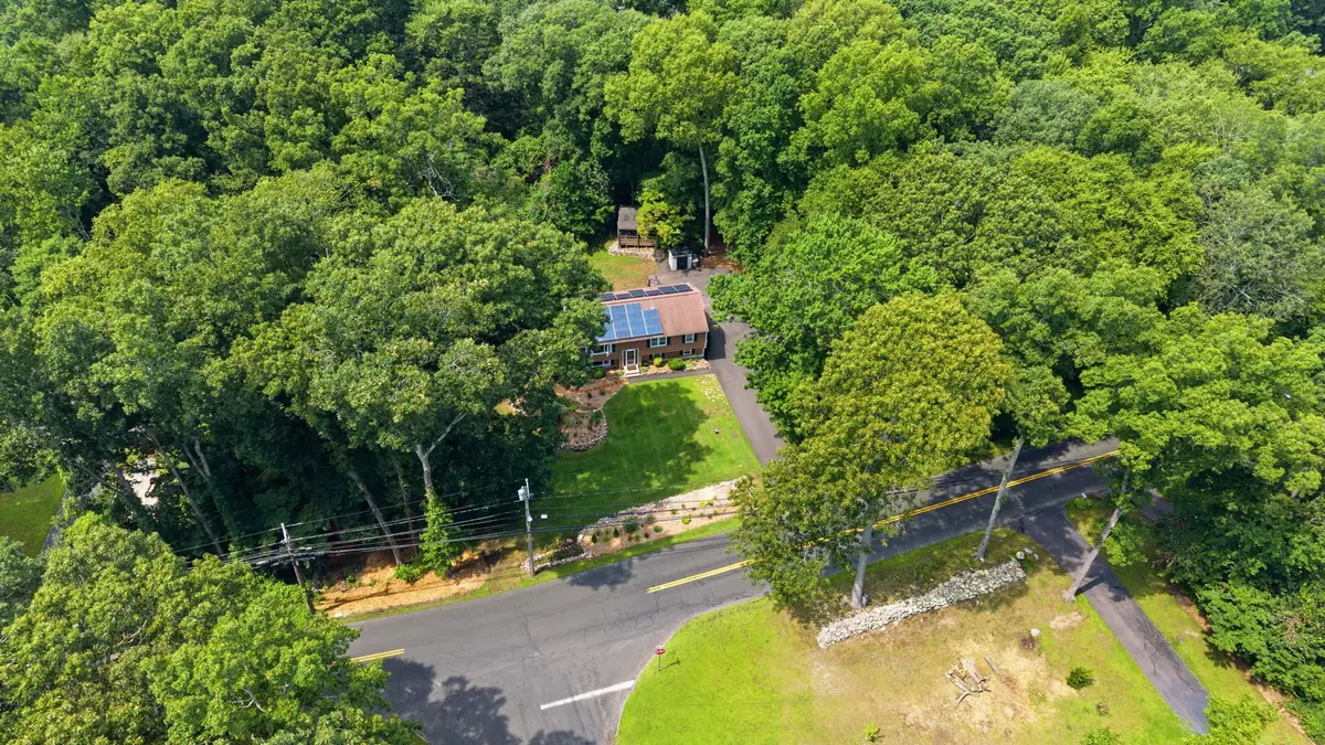 105 Dean Road, East Lyme, CT 06333 - #1