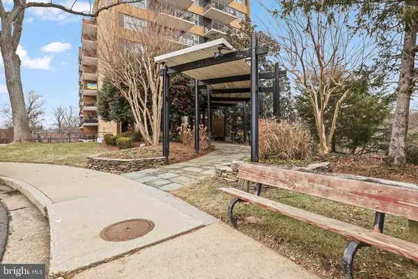 2030 N Adams St #911, ARLINGTON, VA 22201