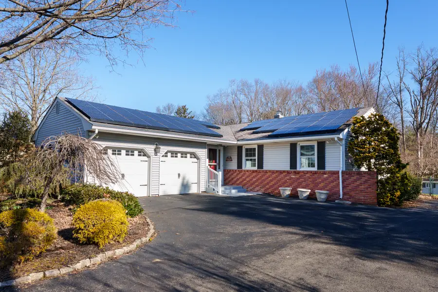 174 Hickory Corner Rd, Hightstown, NJ 08520 - #2