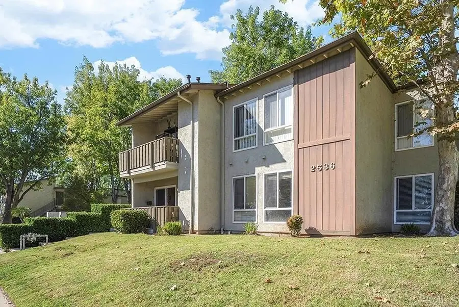 2536 White Oak Place #1, Escondido, CA 92027 - Image #3