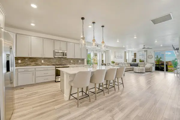 7843 Plateau Creek Lane, Littleton, CO 80125