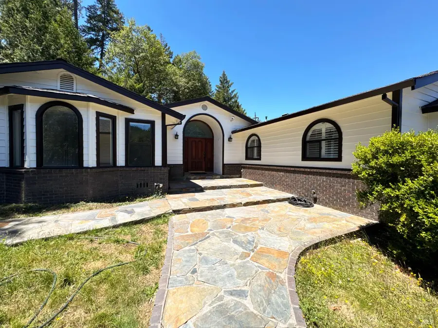 16990 Old Boy Scout, Willits, CA 95490 - #2
