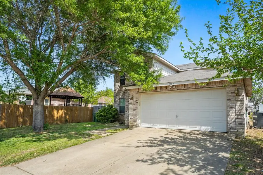 5609 Swan Lake Drive, Arlington, TX 76017 - #3