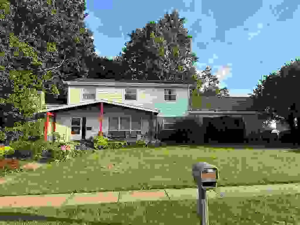 915 Ranch Road, Connersville, IN 47331 - #1