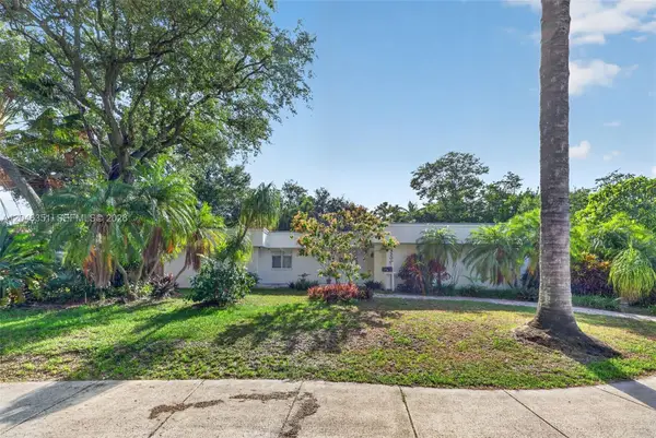 15200 SW 81st Ave, Palmetto Bay, FL 33157