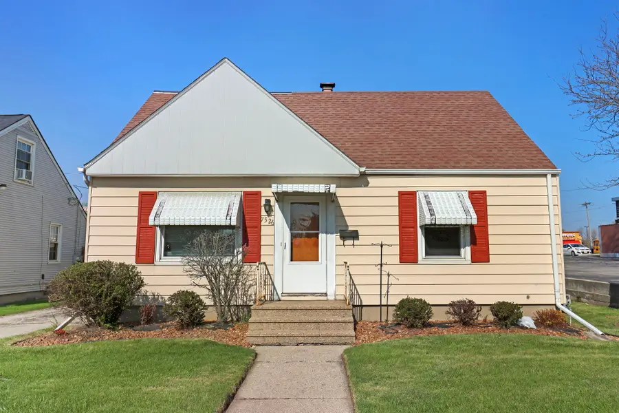 7526 38th AVENUE, Kenosha, WI 53142 - #3