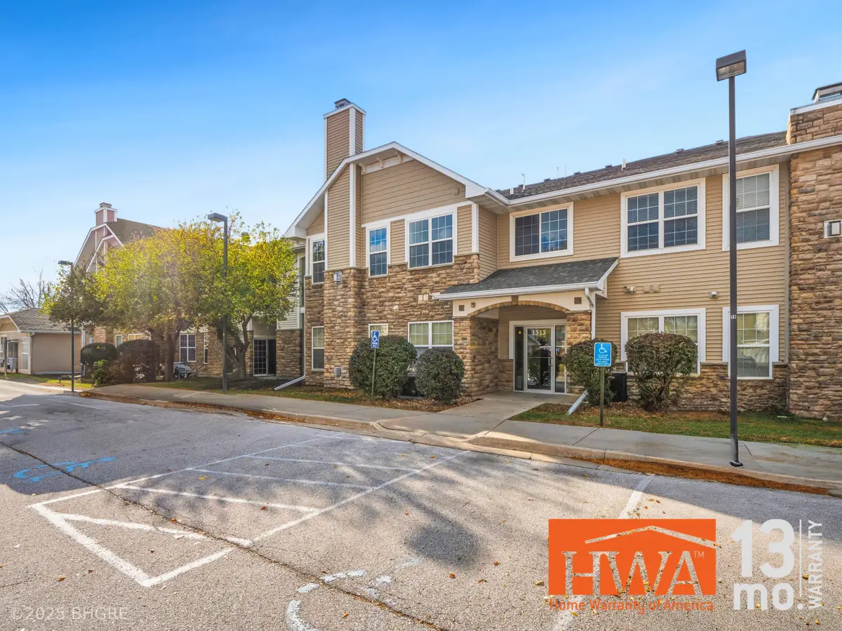 1313 SE University Avenue #105, Waukee, IA 50263 - Image #1
