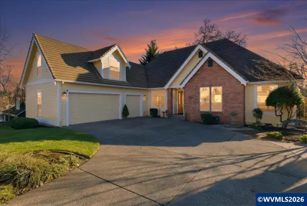 2082 Barrington Ave, Salem, OR 97302