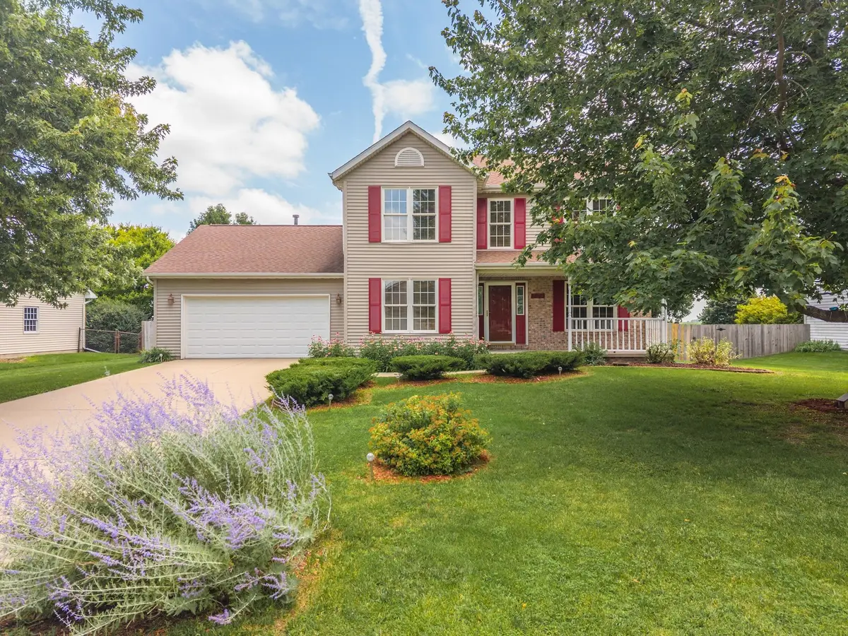 709 Platt Way, Hudson, IL 61748 - #1