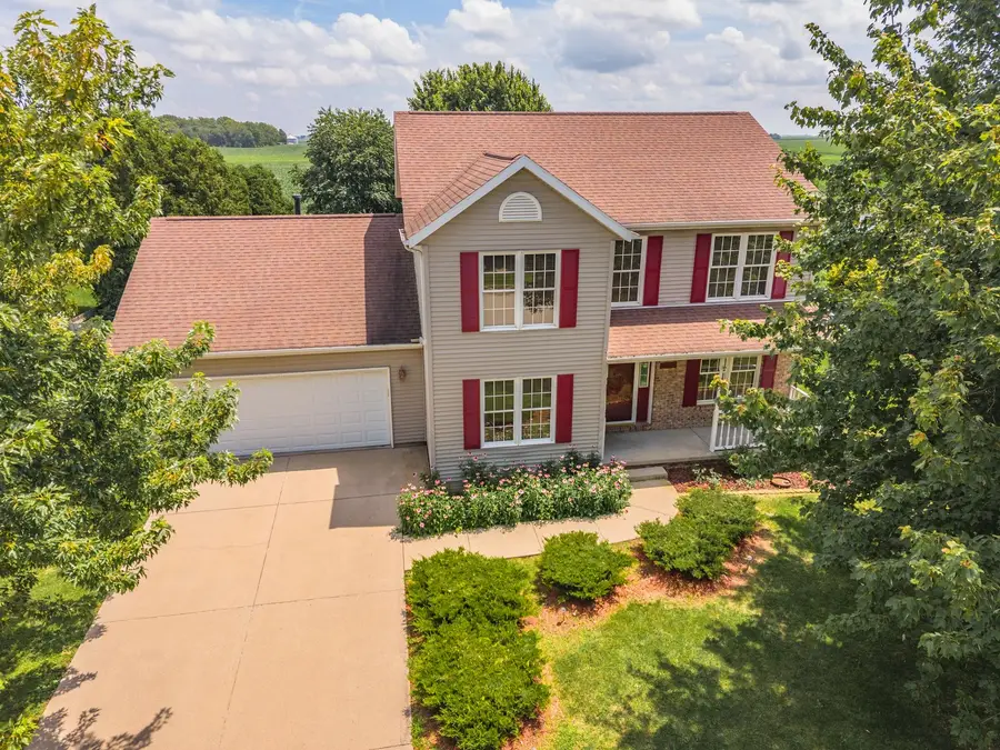 709 Platt Way, Hudson, IL 61748 - #2