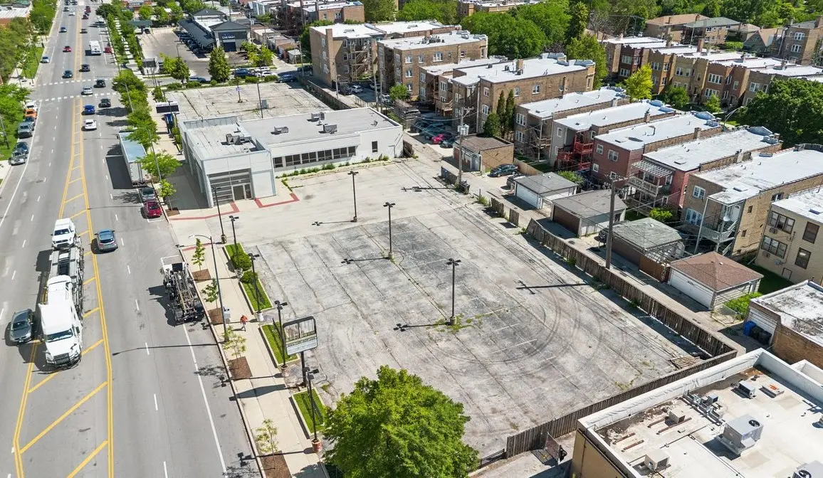 6017-59 N Western Avenue, Chicago, IL 60659 - #1