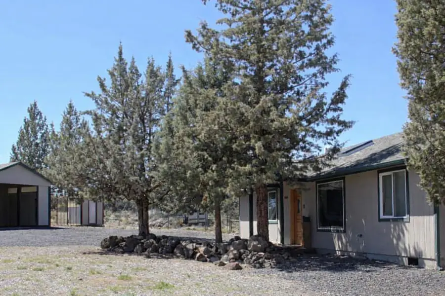 3913 SE Umatilla Loop, Prineville, OR 97754 - #3