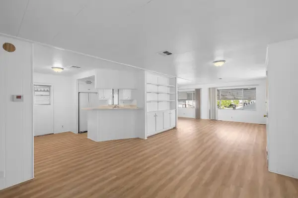 1400 W 13th St # 127, Upland, CA 91786