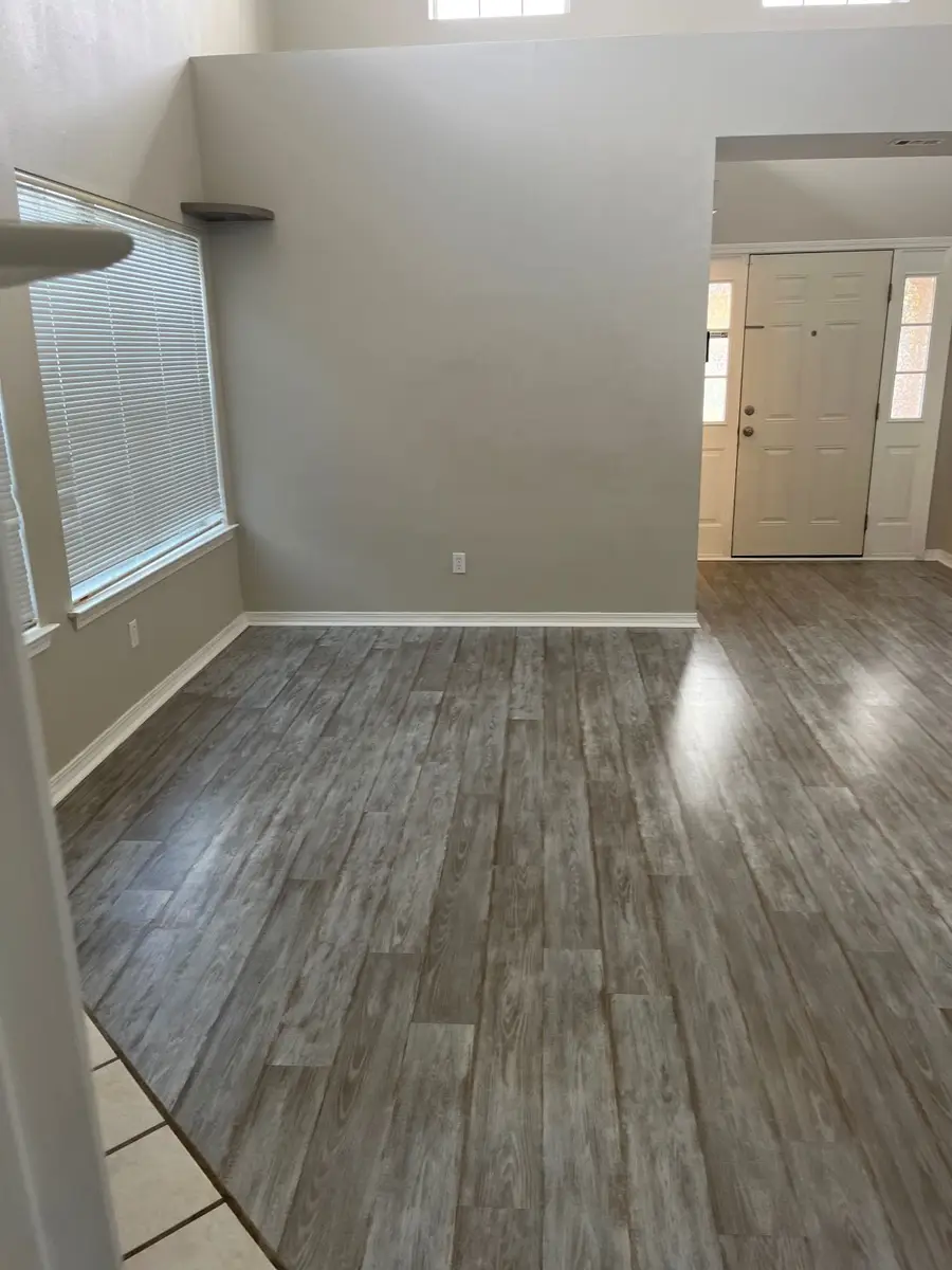 6373 Mers Ln, Pensacola, FL 32526 - Image #2