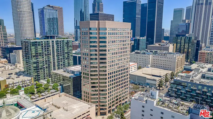 801 S Grand Avenue #2202, Los Angeles, CA 90017 - #3