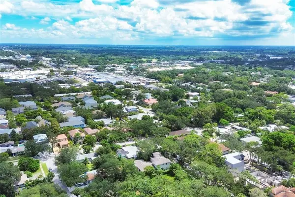 3837 Camino Real, SARASOTA, FL 34239