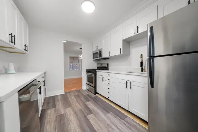 12500 S Lowe Avenue, Chicago, IL 60628 - Image #2