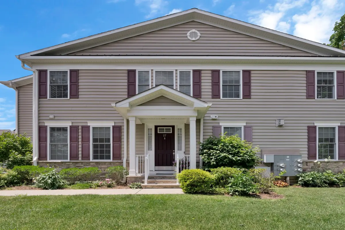 27 Fillmore Dr, Morris, NJ 07960 - #1