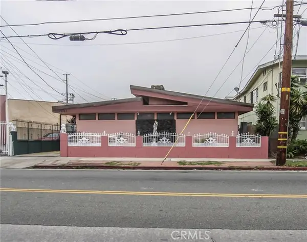 3241 Santa Ana, Huntington Park, CA 90255