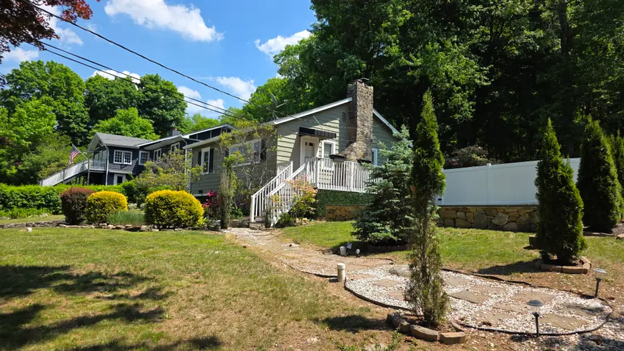 37 Grandview Ave, Stockholm, NJ 07460 - #3