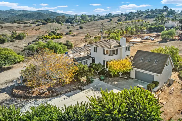 1596 Aldorado Drive, Vista, CA 92084