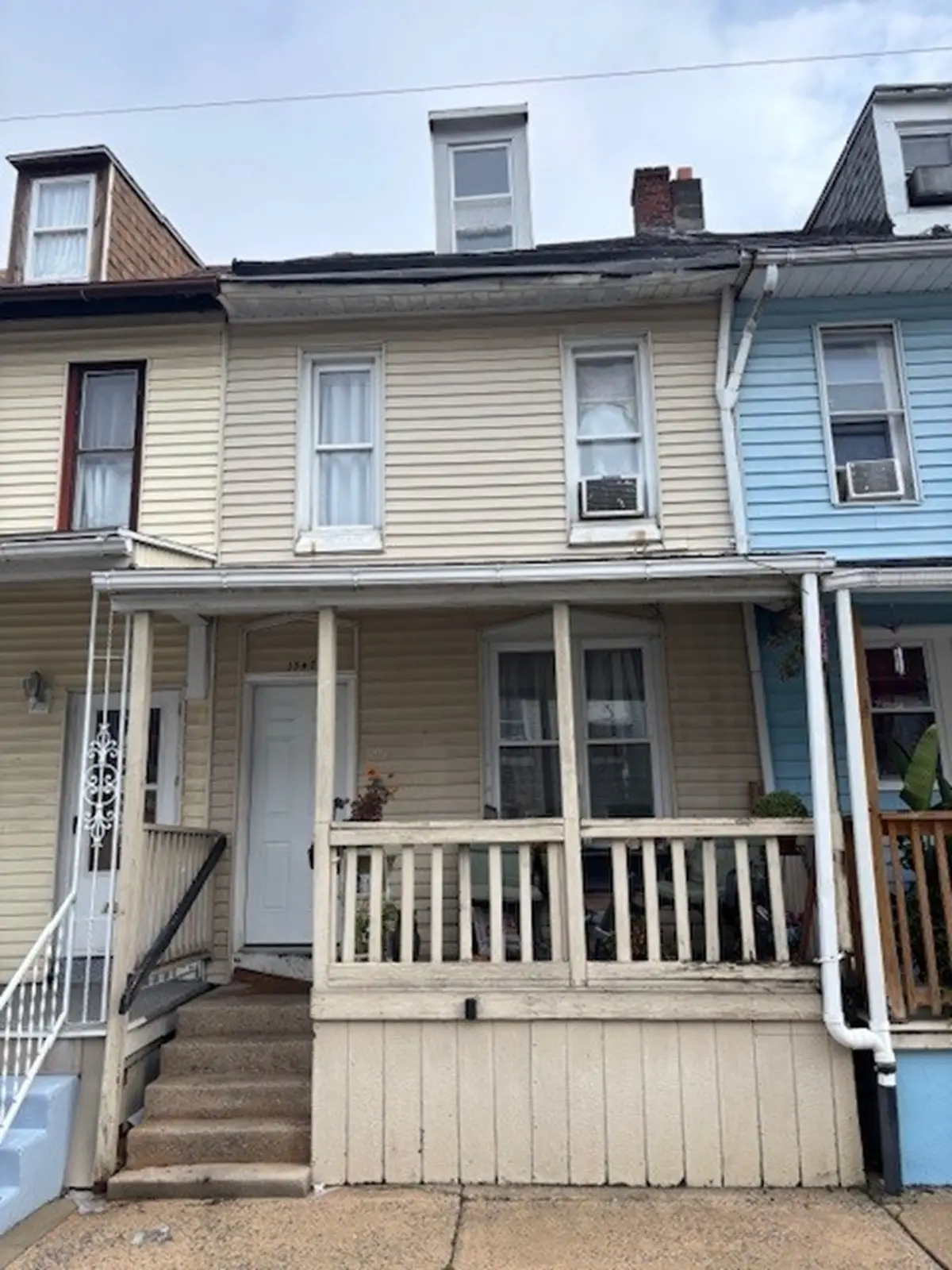 1347 Mulberry St, Reading, PA 19604 - #1