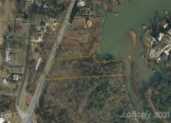 4522 N Center Street, Hickory, NC 28601