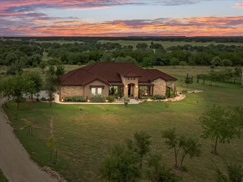 128 Strada Luca, Florence, TX 76527 - Image #1