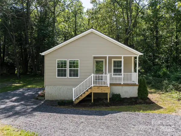 321 Flat Creek Road, Black Mountain, NC 28711