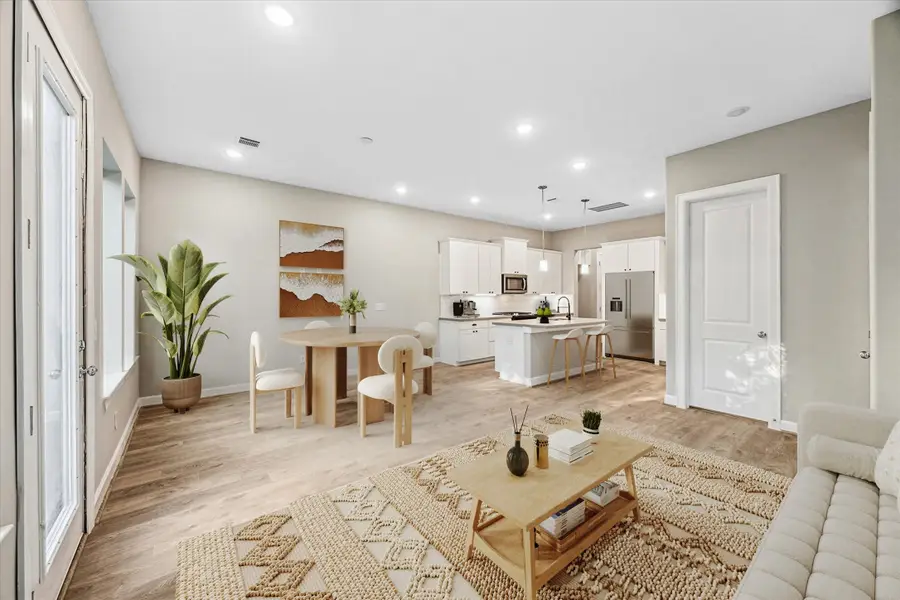 5217 Amber Sunrise Drive, Houston, TX 77018 - Image #3