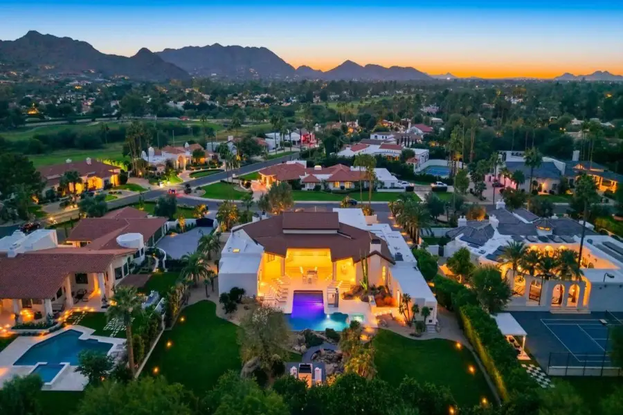 8635 N 65th Street, Paradise Valley, AZ 85253 - #2