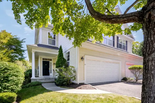 63 Woodcrest Lane #63, Danbury, CT 06810