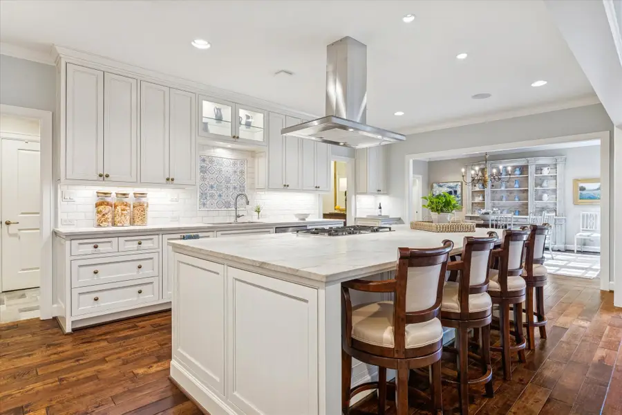 28 E Broad Oaks Drive, Houston, TX 77056 - #3