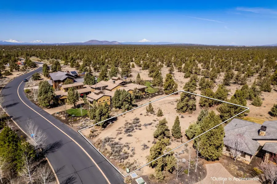 66100 Pronghorn Estates, Bend, OR 97701 - Image #3