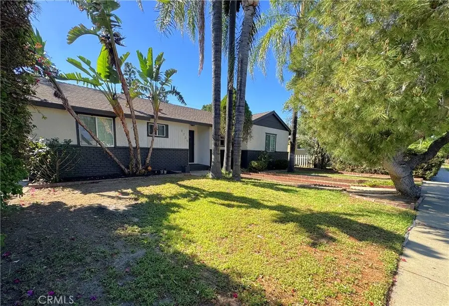 8735 Corbin Avenue, Northridge, CA 91324 - #2